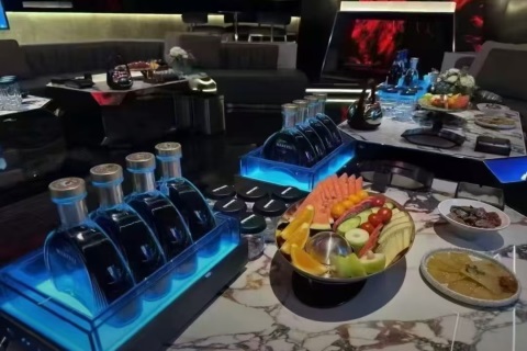 南充夜场模特招聘,本地靠谱夜场平台,选择我们值得相信